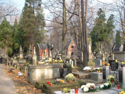opieka nad grobami w opolu mycie grobw opole cmentarz